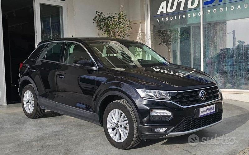 Usata VW T-Roc Style 116 CV (85 kW) 2021 Nero SUV