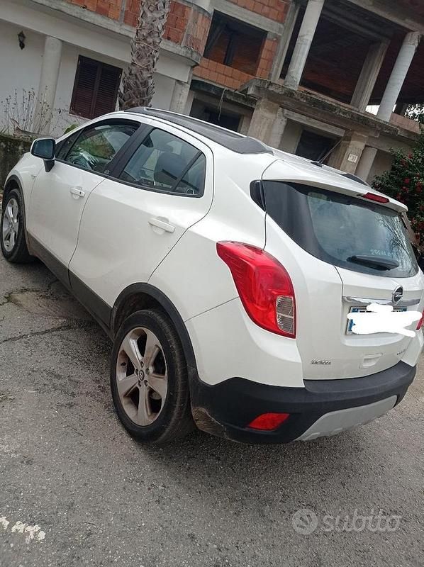 Usata Opel Mokka Eco 131 CV (96 kW) 2013 Bianco SUV