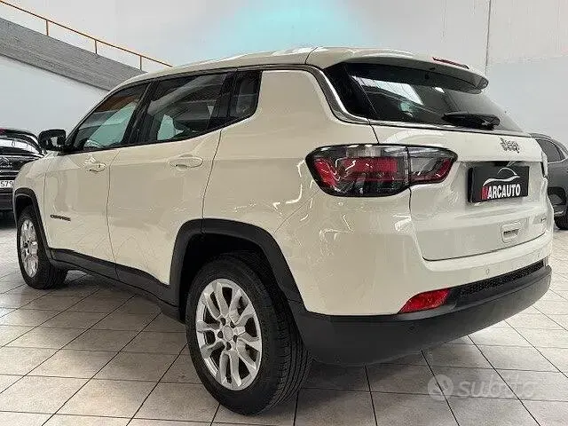 Usata Jeep Compass 131 CV (96 kW) 2021 Bianco SUV
