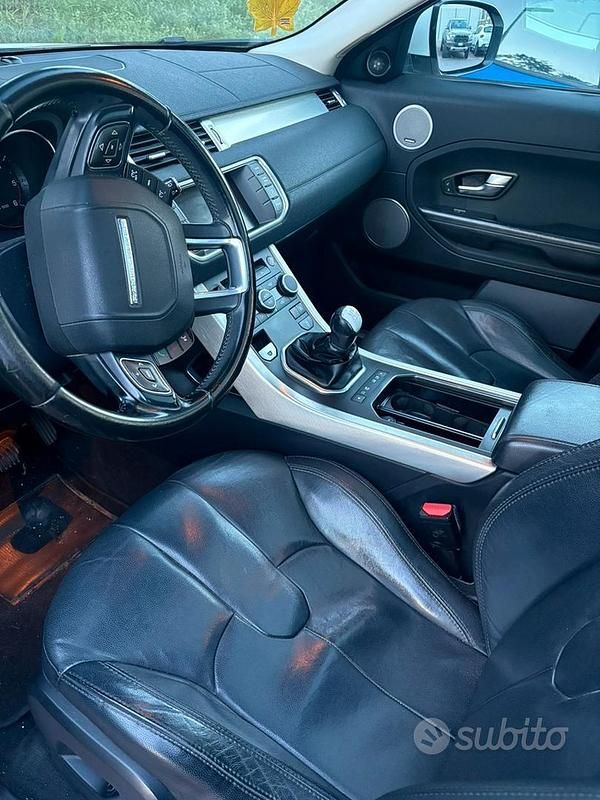 Usata Land Rover Range Rover evoque 150 CV (110 kW) 2012 Bianco SUV