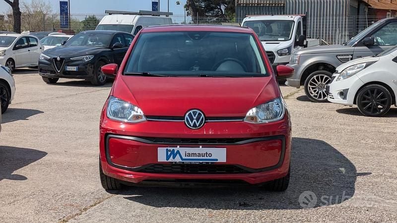 Usata VW up! move up! 65 CV (47 kW) 2023 Rosso Utilitaria