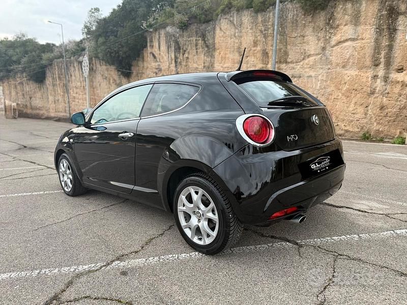 Usata Alfa Romeo MiTo 120 CV (88 kW) 2011 Nero Utilitaria