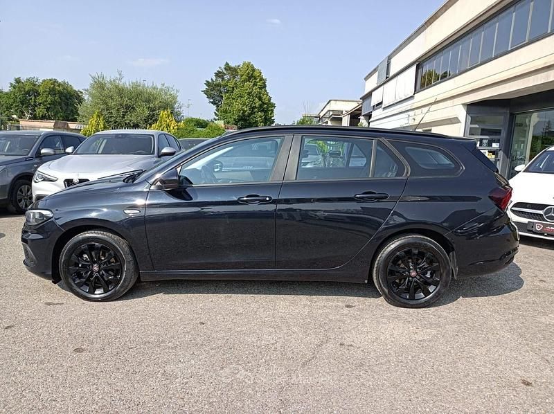 Usata Fiat Tipo S 120 CV (88 kW) 2019 Nero Station wagon