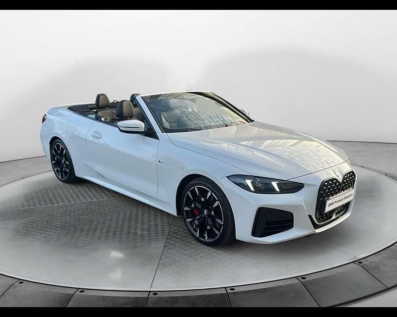 Usata BMW 420 M Sport 190 CV (139 kW) 2025 Grigio Cabrio