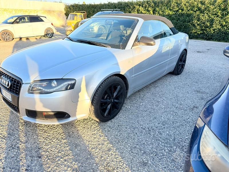 Usata Audi A4 Cabriolet 140 CV (102 kW) 2008 Grigio Cabrio