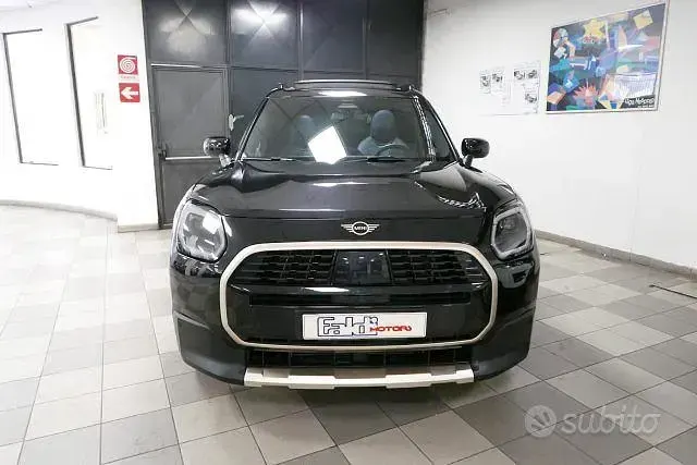 Usata Mini Countryman Favoured 156 CV (114 kW) 2025 Nero SUV