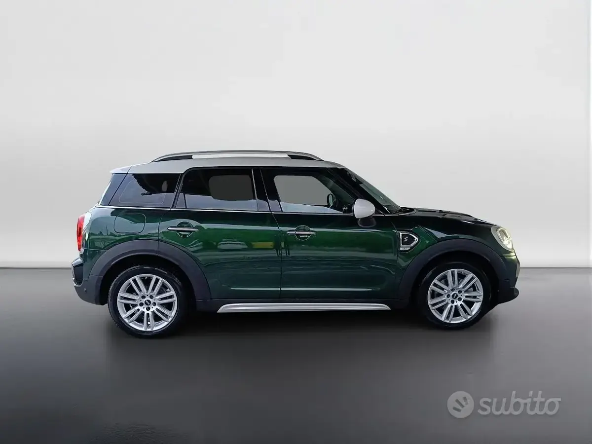 Usata Mini Countryman 190 CV (139 kW) 2019 Verde SUV