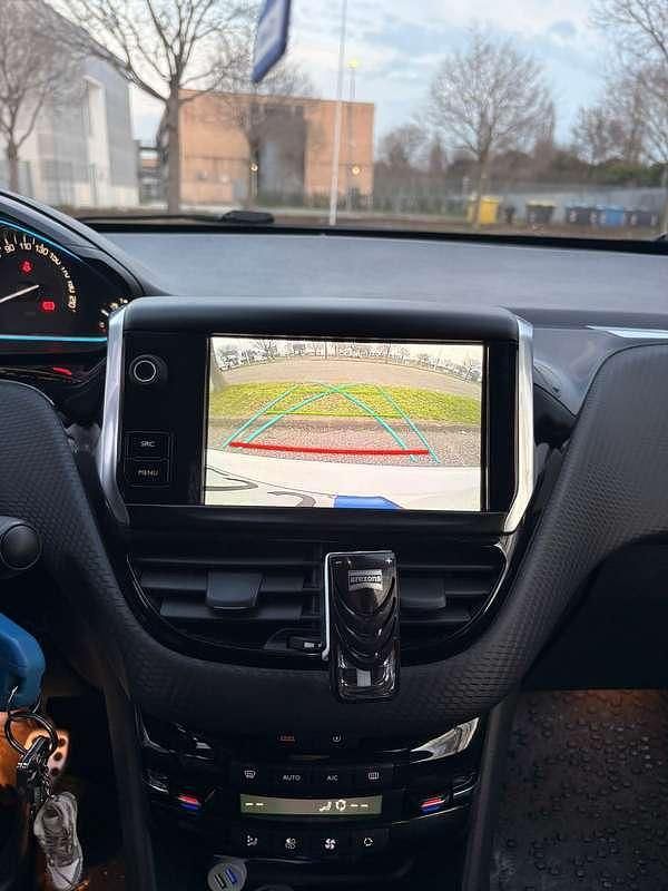 Usata Peugeot 208 Allure 82 CV (60 kW) 2017 Utilitaria