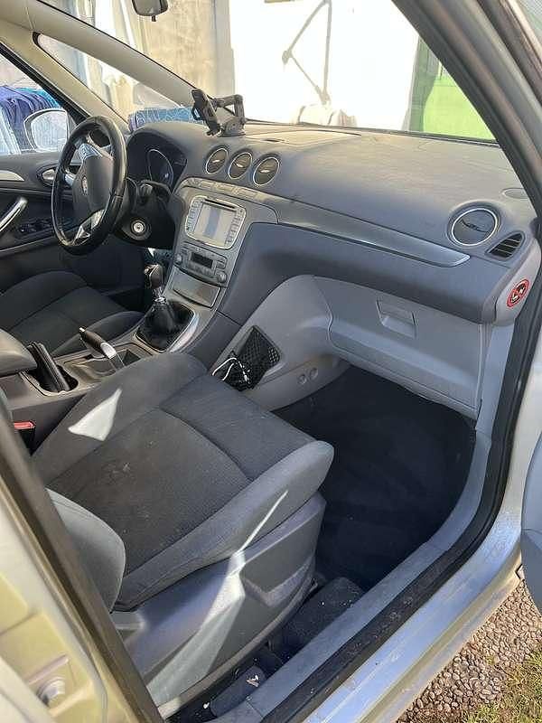 Usata Ford S-MAX Titanium 140 CV (102 kW) 2007 Monovolume