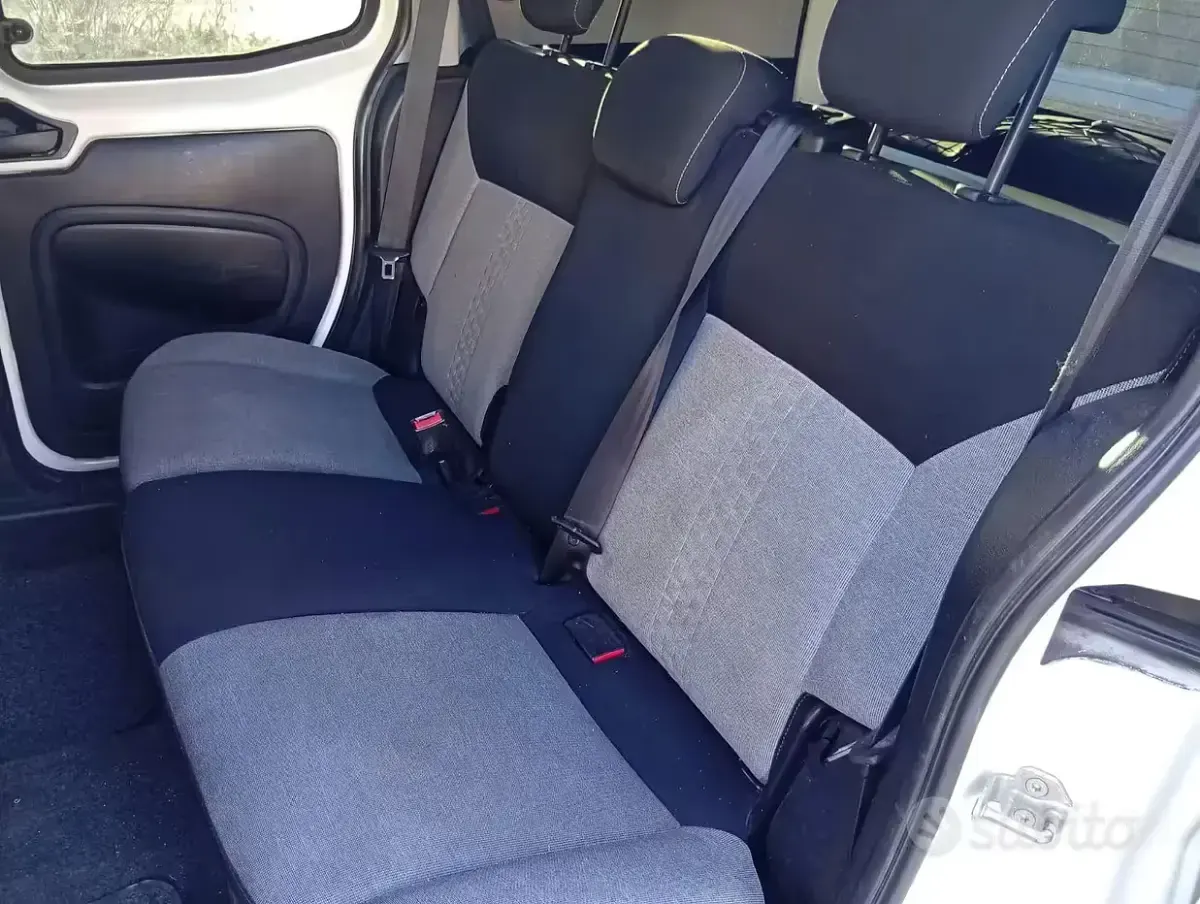 Occasion Fiat Qubo Trekking 80 ch (58 kW) 2016 Blanc Monospace