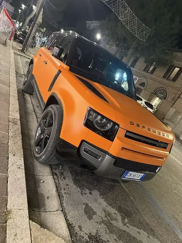 Usata Land Rover Defender SE Dynamic 249 CV (183 kW) 2023 SUV