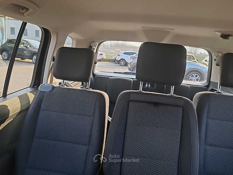 Usata VW Touran 116 CV (85 kW) 2018 Nero Monovolume