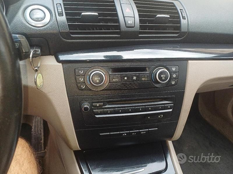 Usata BMW 118 Cabriolet Efficient Dynamics 143 CV (105 kW) 2009 Grigio Cabrio