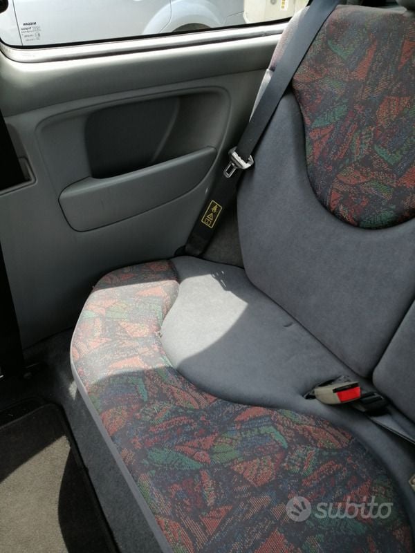 Usata Nissan Micra 54 CV (39 kW) 1999 Bianco Utilitaria