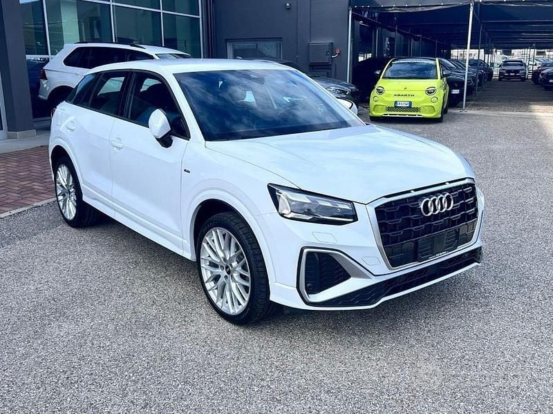 Usata Audi Q2 S-Line 150 CV (110 kW) 2025 Bianco SUV