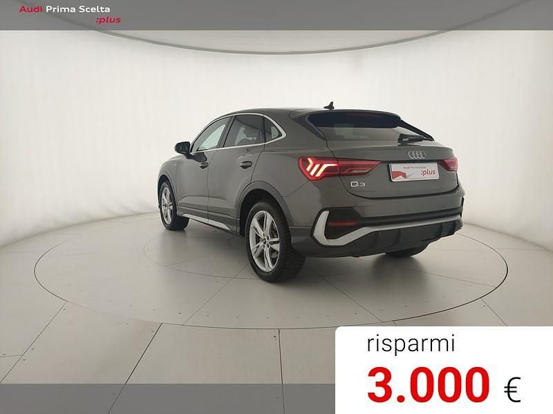Usata Audi Q3 Sportback S-Line 193 CV (141 kW) 2024 Grigio chronos metallizzato SUV
