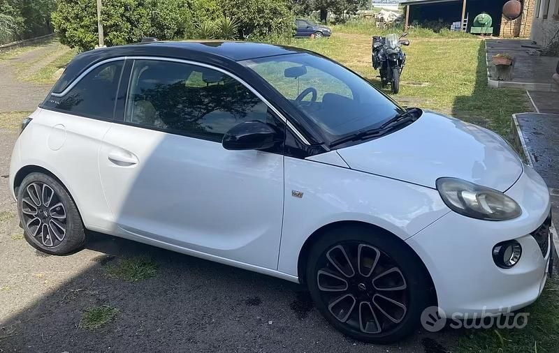 Usata Opel Adam Glam 87 CV (63 kW) 2016 Bianco Utilitaria