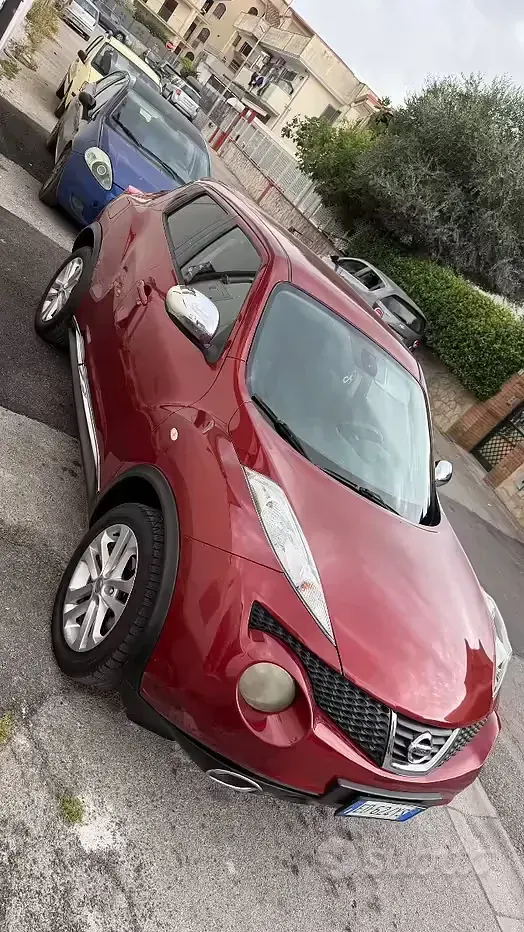 Usata Nissan Juke 117 CV (86 kW) 2010 Rosso SUV