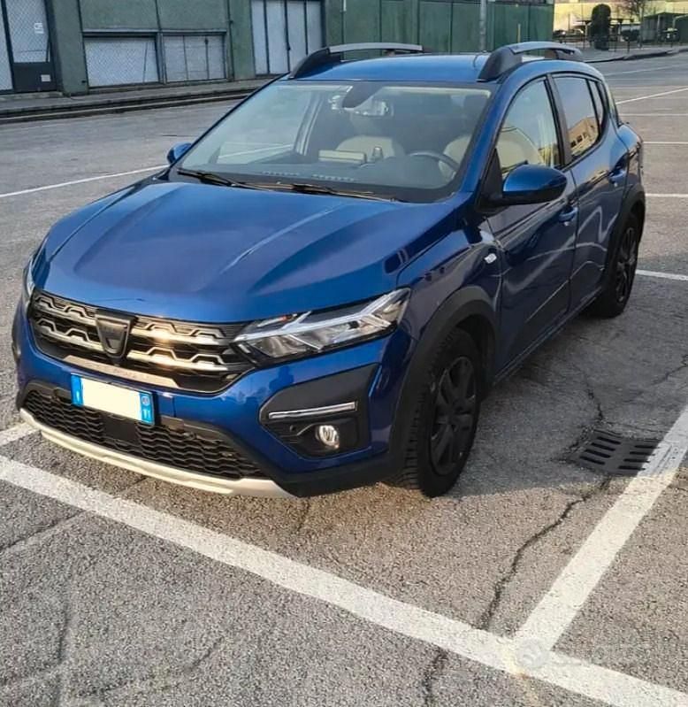 Usata Dacia Sandero Comfort 101 CV (74 kW) 2021 Blu/azzurro Berlina