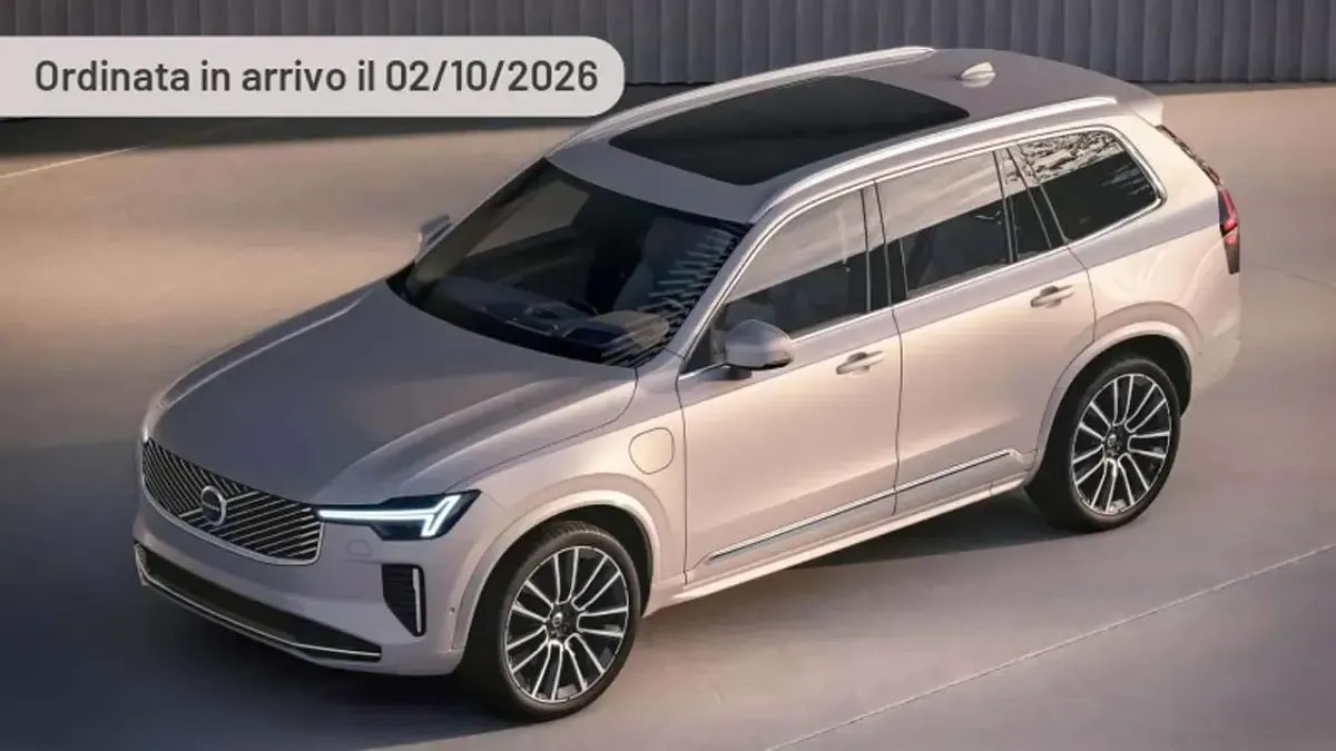 Uusi Volvo XC90 Plus 250 HP (183 kW) 2026 Hopea Katumaasturi