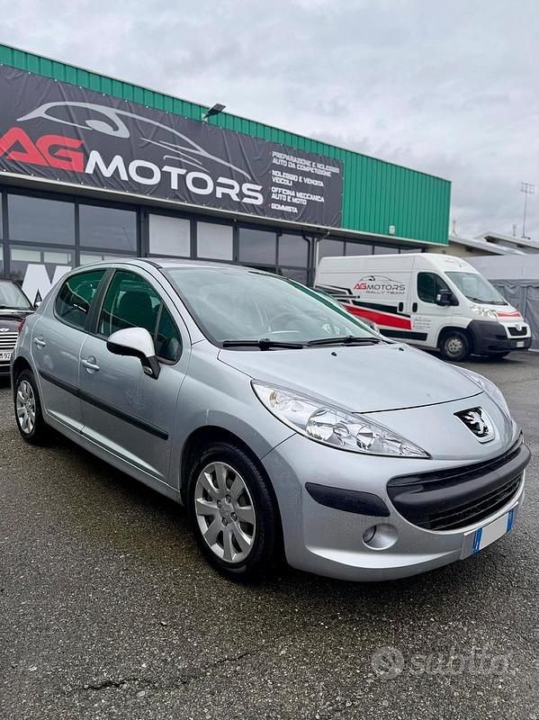 Usata Peugeot 207 75 CV (55 kW) 2007 Grigio Berlina