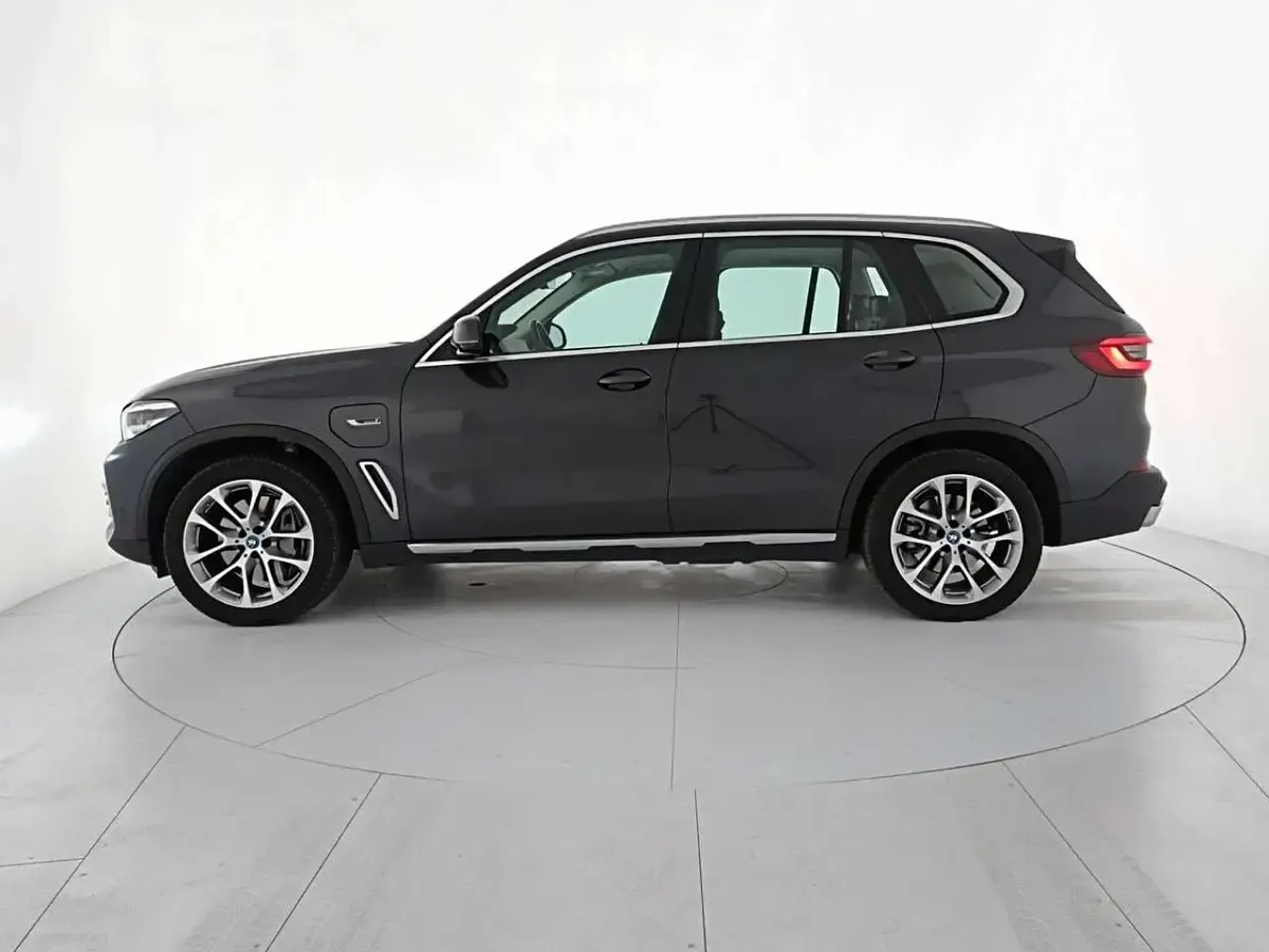 Usata BMW X5 xLine 286 CV (210 kW) 2022 Sophisto grey SUV