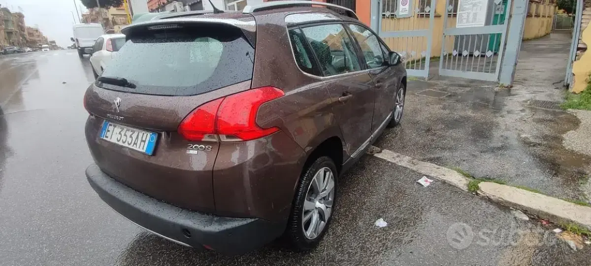 Usata Peugeot 2008 92 CV (67 kW) 2013 SUV