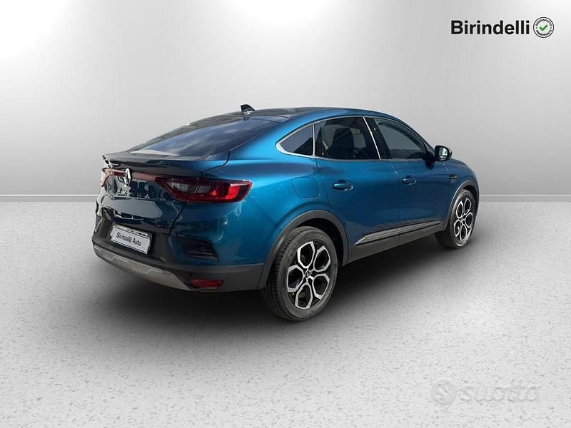 Usata Renault Arkana Techno 145 CV (106 kW) 2023 Blu SUV
