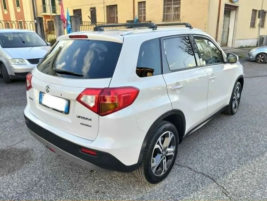 Usata Suzuki Vitara 120 CV (88 kW) 2016 SUV