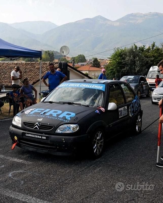 Usata Citroën Saxo 1998 Nero Utilitaria
