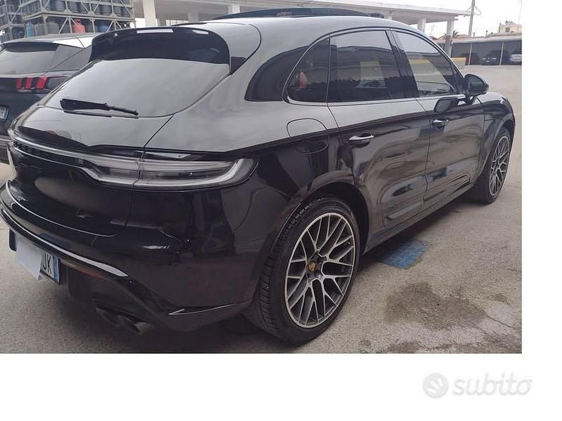 Usata Porsche Macan 441 CV (324 kW) 2022 Nero SUV