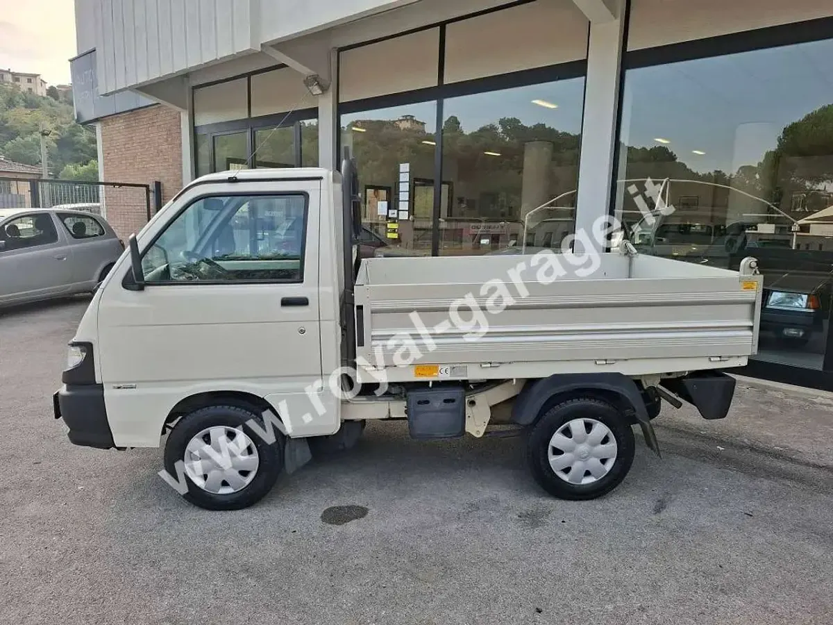 Usata Piaggio Porter 83 CV (61 kW) 2015 White silk (576) Furgone