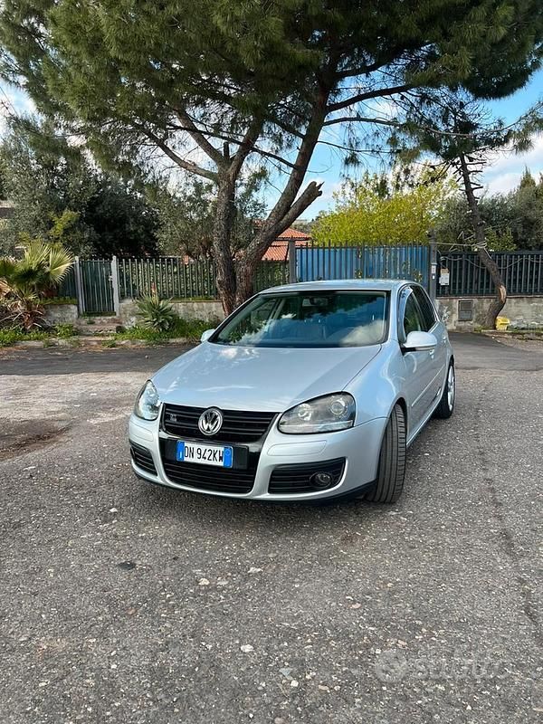 Usata VW Golf VI GT 140 CV (102 kW) 2008 Grigio Utilitaria