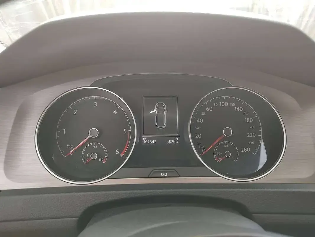 Usata VW Golf VII Comfortline 105 CV (77 kW) 2014 Grigio Station wagon