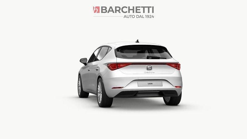 Usata Seat Leon Style 150 CV (110 kW) 2023 Bianco Utilitaria