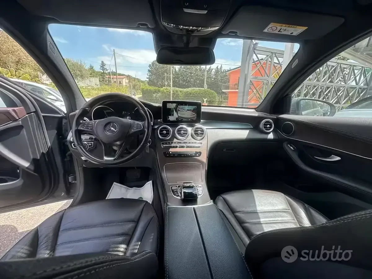 Usata Mercedes GLC250 Premium 204 CV (150 kW) 2019 Grigio SUV