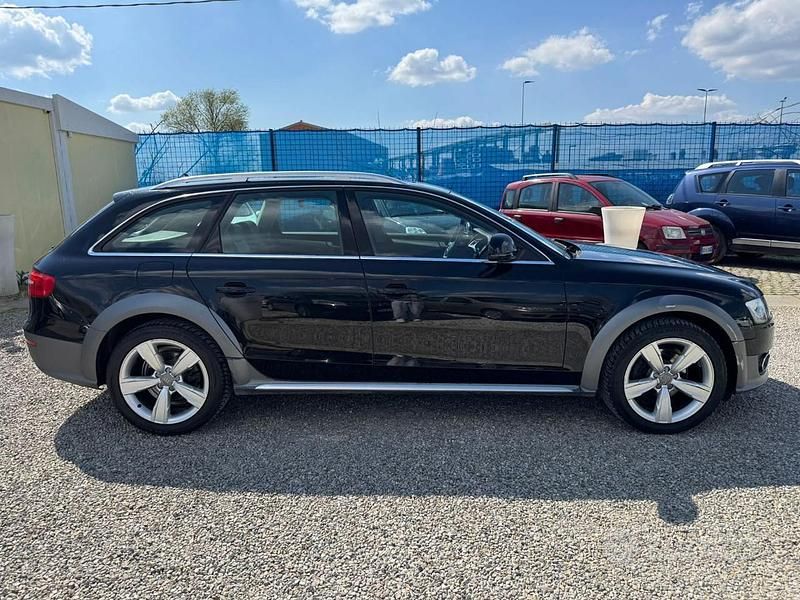 Usata Audi A4 Allroad Business 177 CV (130 kW) 2014 Nero Station wagon