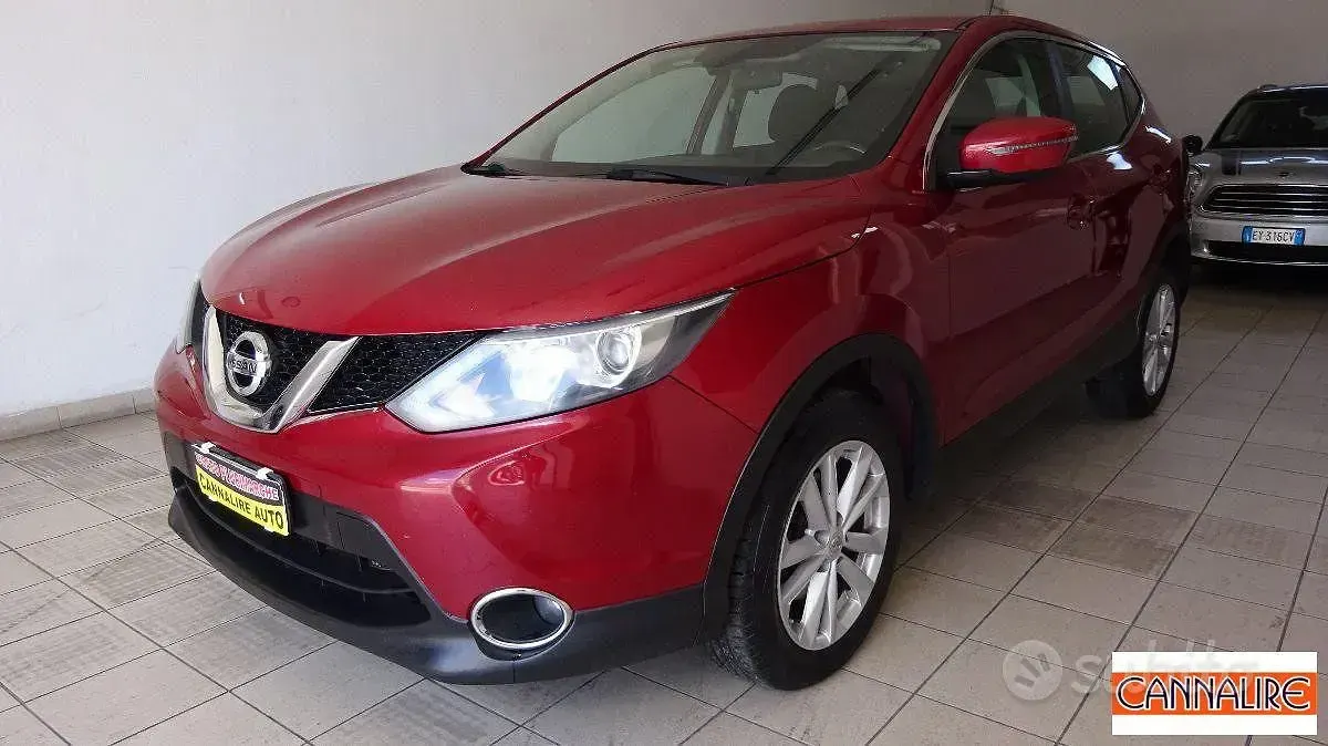 Usata Nissan Qashqai Acenta 129 CV (94 kW) 2016 SUV