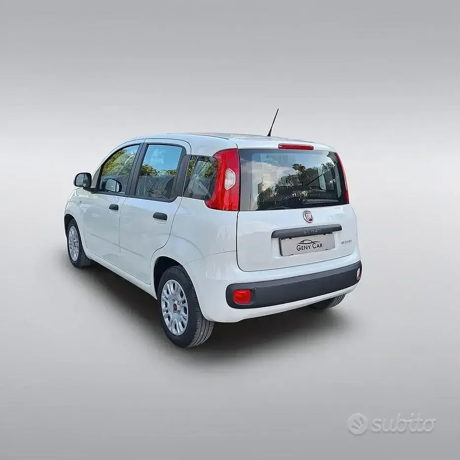 Usata Fiat Panda Easy 69 CV (50 kW) 2018 Bianco Utilitaria