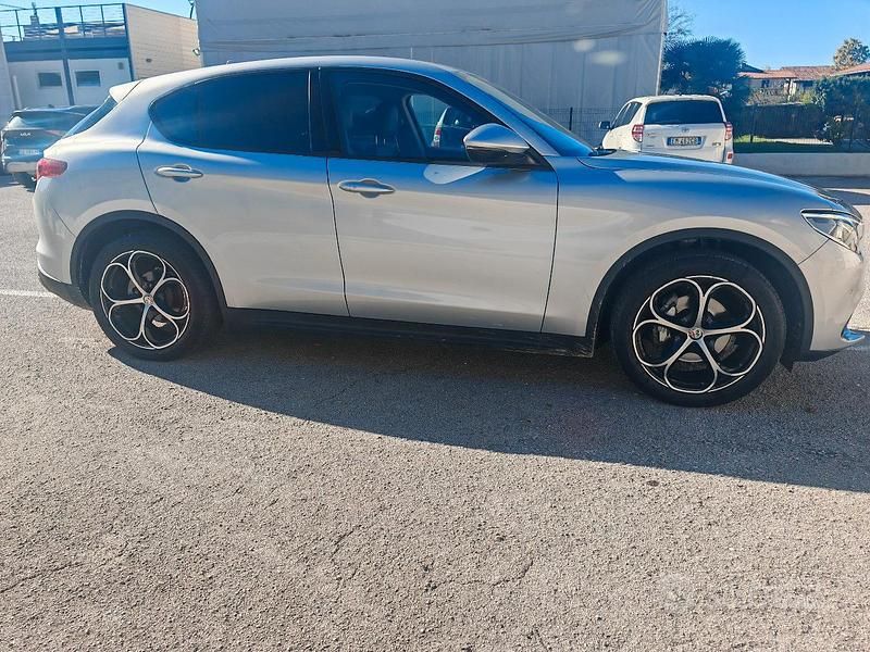 Usata Alfa Romeo Stelvio Executive 190 CV (139 kW) 2020 SUV