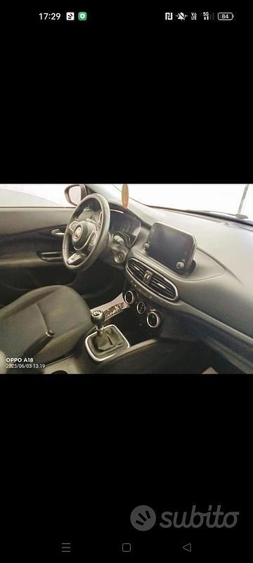 Usata Fiat Tipo 130 CV (95 kW) 2019 Blu Utilitaria