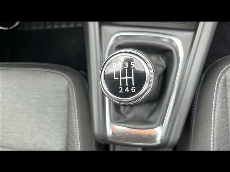 Usata Renault Captur Equilibre 101 CV (74 kW) 2023 Bianco SUV