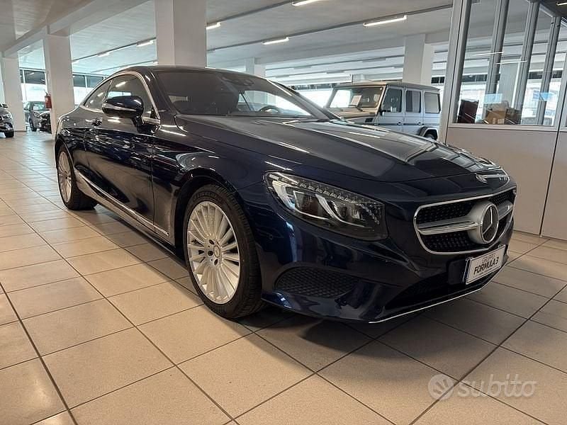 Usata Mercedes 400 Premium 367 CV (269 kW) 2016 Blu Coupé