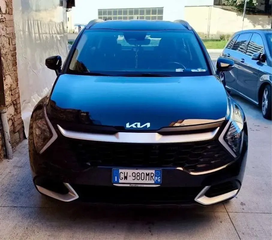 Usata Kia Sportage 160 CV (117 kW) 2024 Nero SUV