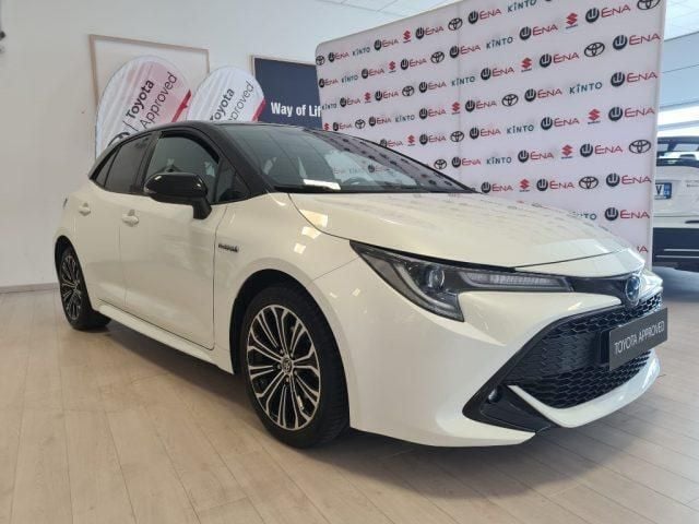 Usata Toyota Corolla Style 122 CV (89 kW) 2019 Bianco perlato Berlina