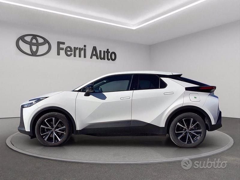 Usata Toyota C-HR Eco 223 CV (164 kW) 2025 Bianco SUV