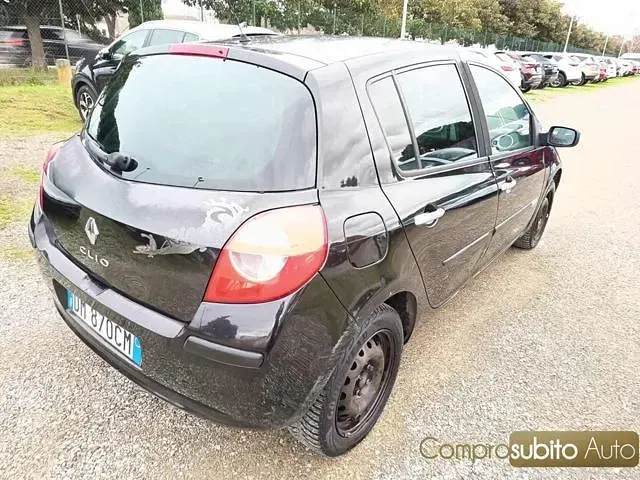 Usata Renault Clio 67 CV (49 kW) 2008 Grigio