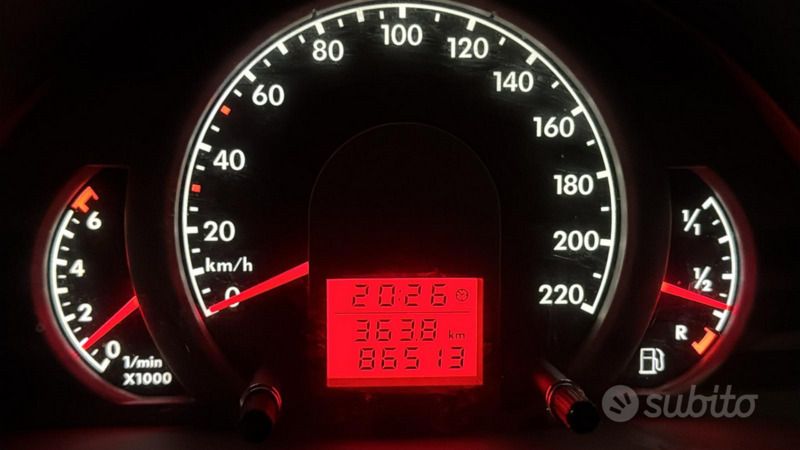 Usata VW Fox 54 CV (39 kW) 2011 Grigio Utilitaria