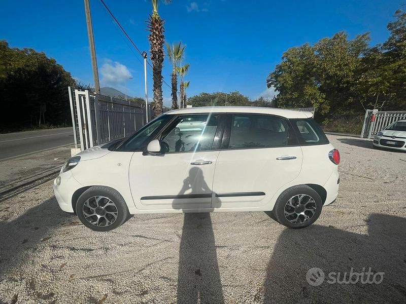 Usata Fiat 500L Lounge 95 CV (69 kW) 2019 Bianco Monovolume