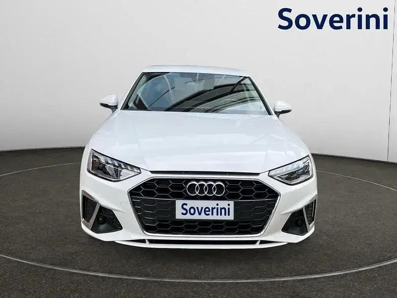 Usata Audi A4 S-Line 136 CV (100 kW) 2024 Bianco Berlina